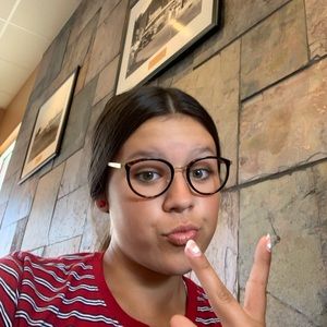 Meet your Posher, Brynn